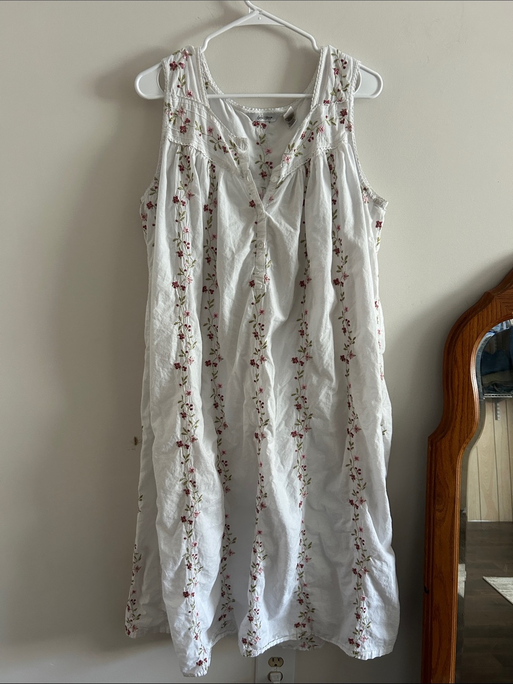 Delicates cotton floral embroidered Cottagecore nightgown dress size XL